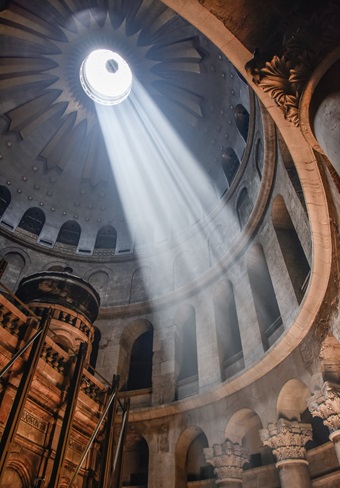 Holy Sepulchre tour shutterstock