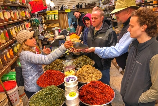mahane-yehudah-market-tasting-tour