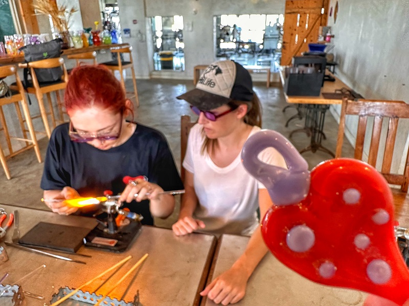 speculo glass workshop caesarea
