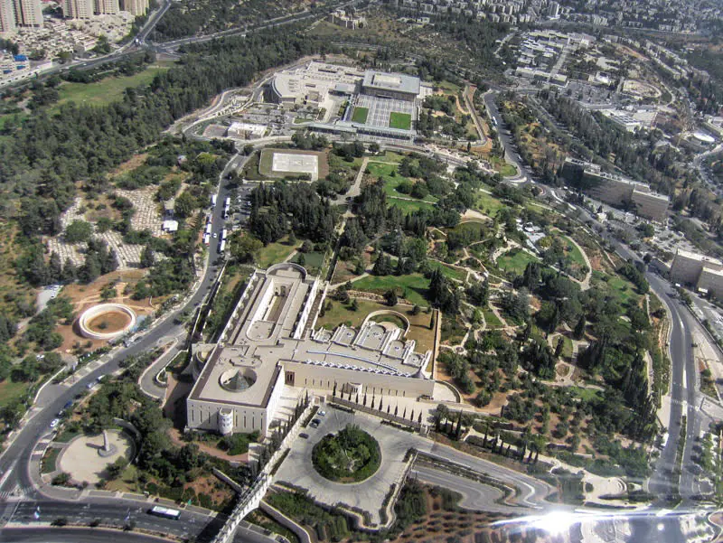 helicopter tour above jerusalem